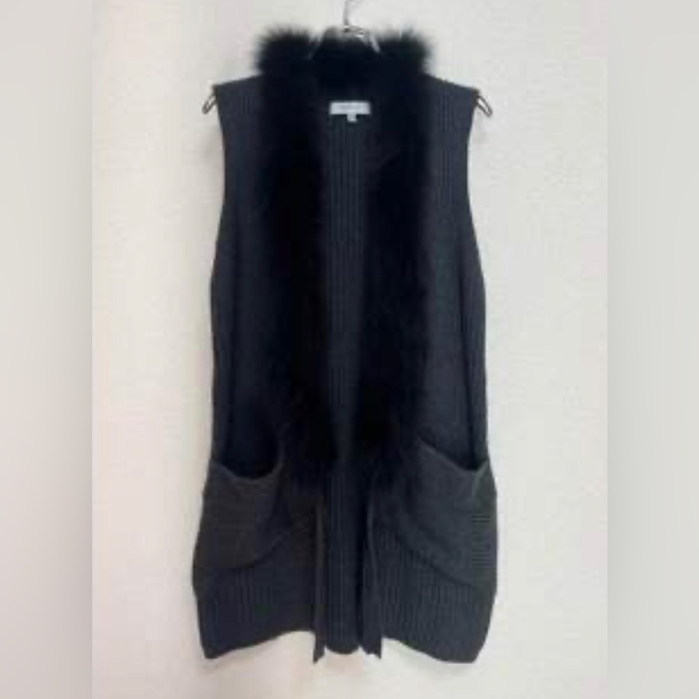 Milly Gray open front sleeveless cardigan with black removable fur trim